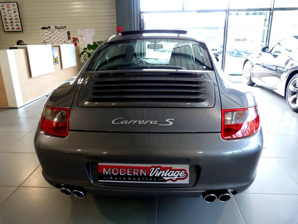 Porsche 911 997 Carrera S 3.8 355cv 17