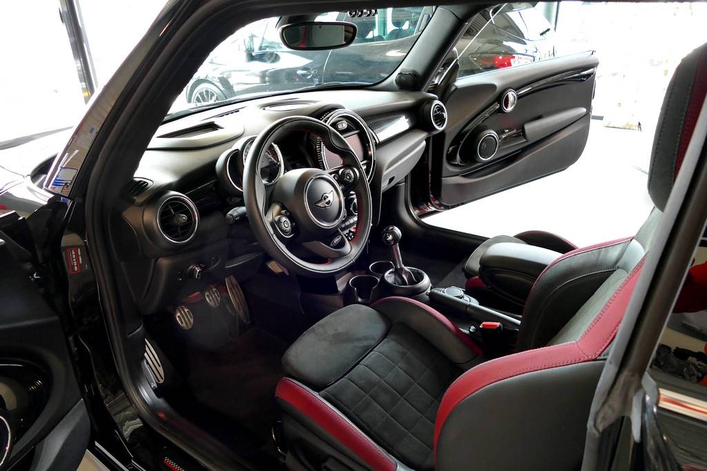 Mini Cooper John Cooper Works 231cv 18