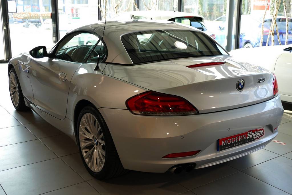 BMW Z4 sDrive 28i 245cv 10