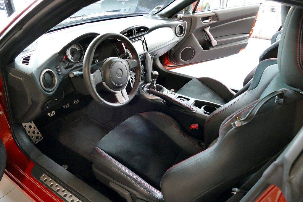 Toyota GT86 2.0 D-4S 200cv 18