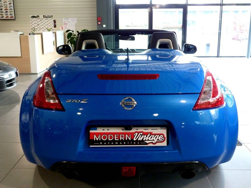 Nissan 370 Z Roadster 3.7 328cv 15