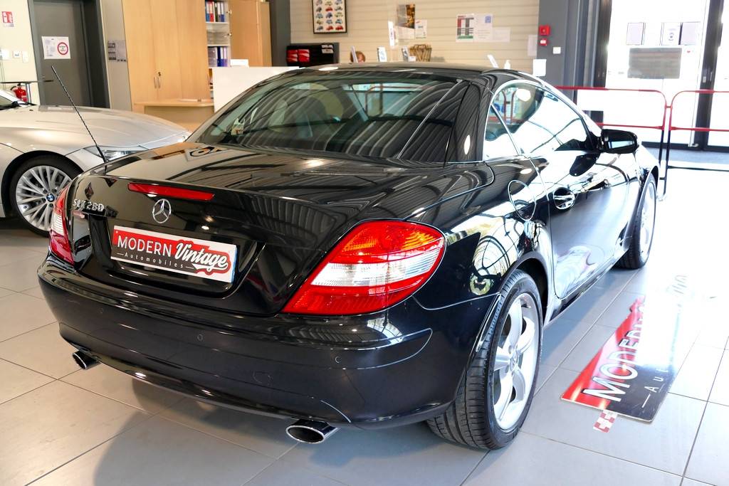 Mercedes-Benz SLK 280 7G-Tronic 13