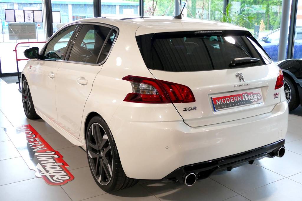 Peugeot 308 GTi 1.6 THP 272cv Facelift 13