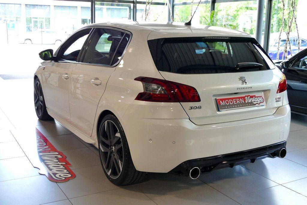 Peugeot 308 GTi 1.6 THP 272cv Facelift 13