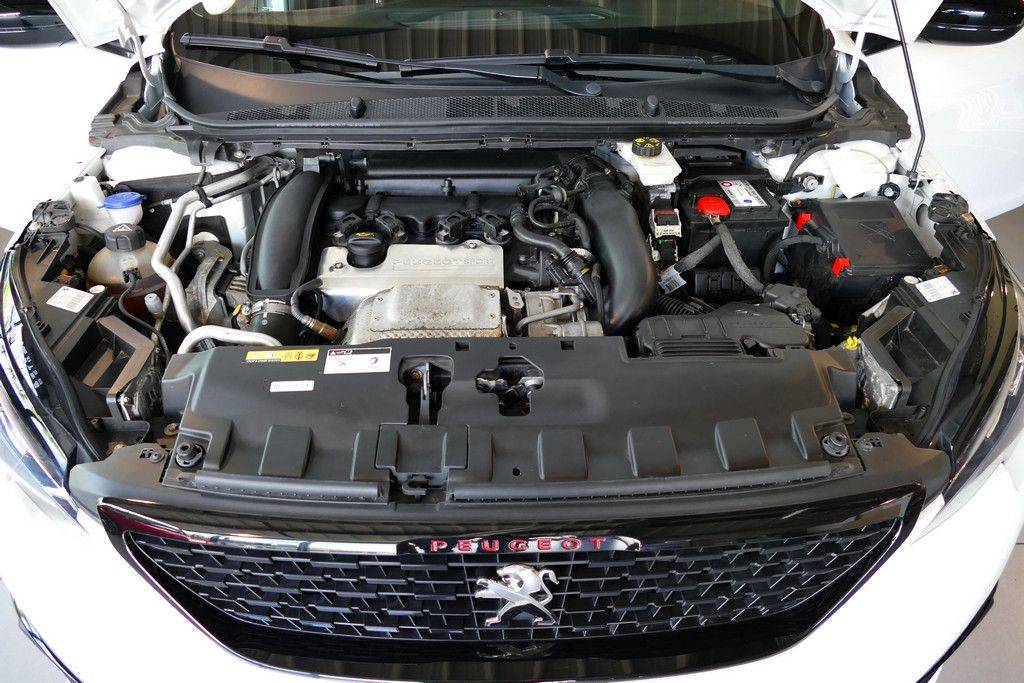 Peugeot 308 GTi 1.6 THP 272cv Facelift 14