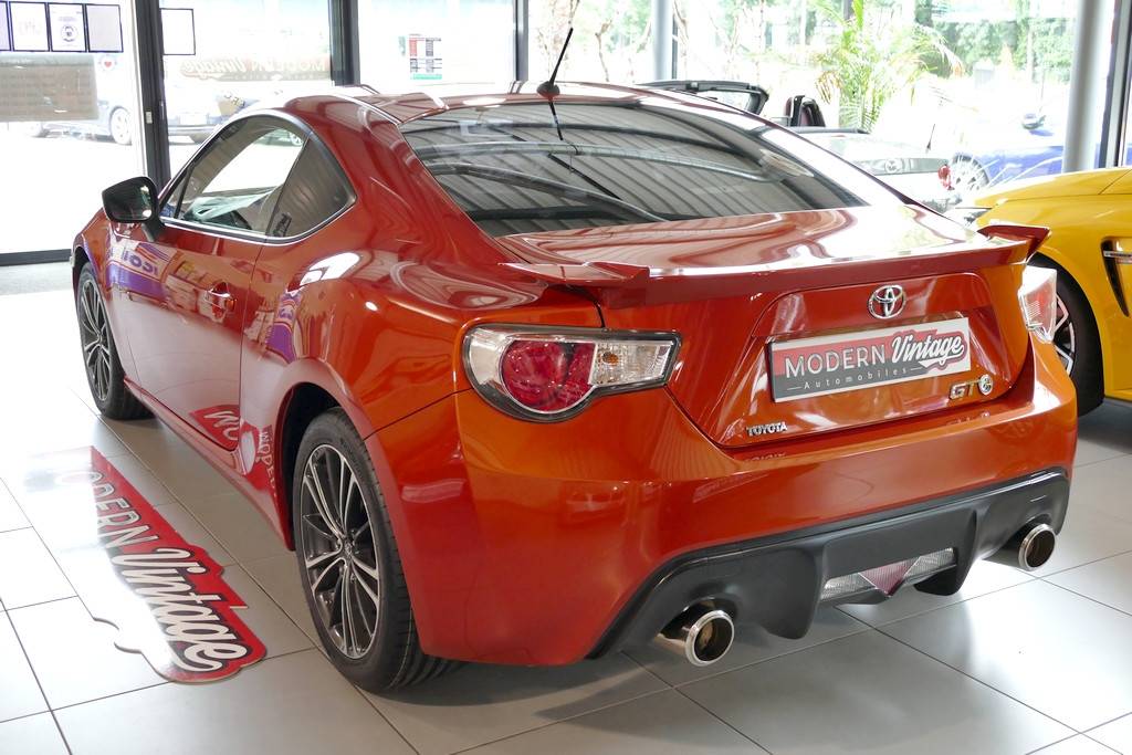 Toyota GT86 2.0 D-4S 200cv 11