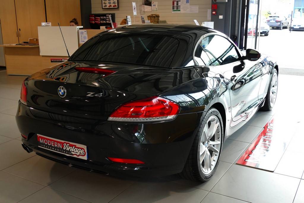 BMW Z4 sDrive 23i 204cv 12