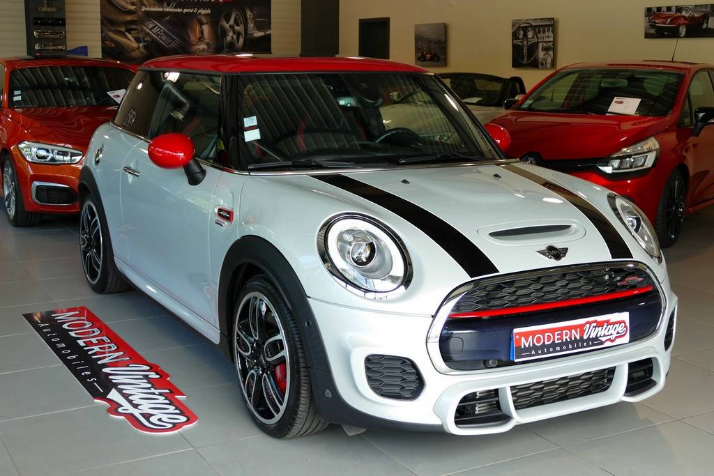 Mini Cooper John Cooper Works 231cv BVA6 17