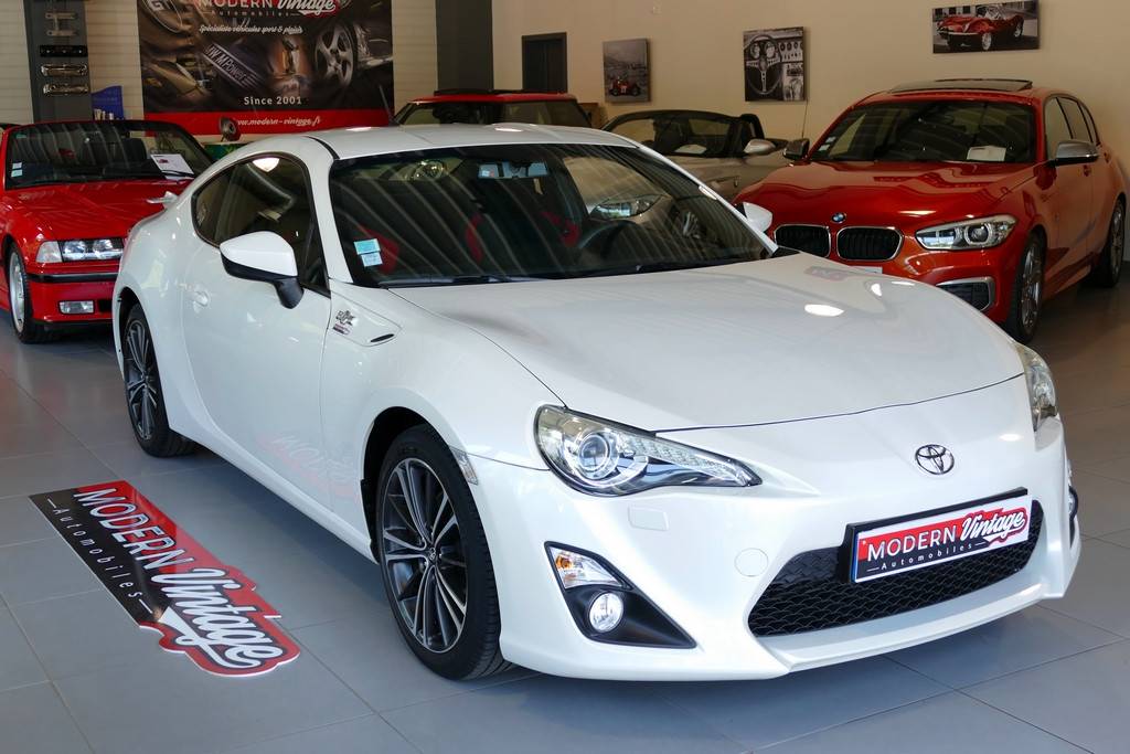 Toyota GT86 2.0 D-4S 200cv 14