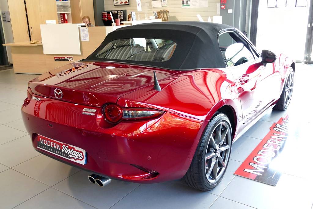 Mazda MX-5 Roadster ND 2.0 184 Selection 12