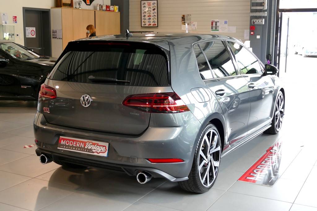 Volkswagen Golf VII GTI Performance 245 DSG Facelift 16