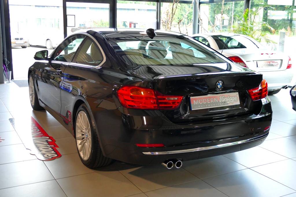 BMW Série 4 428i Coupe 245cv Luxury 13