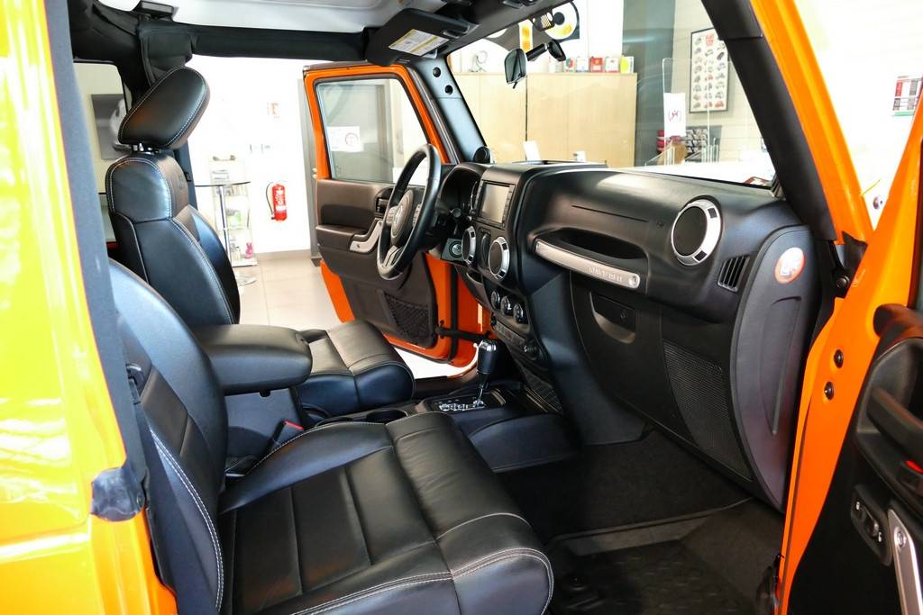 Jeep Wrangler 2.8 CRD 200cv Sahara Orange Crush! 4