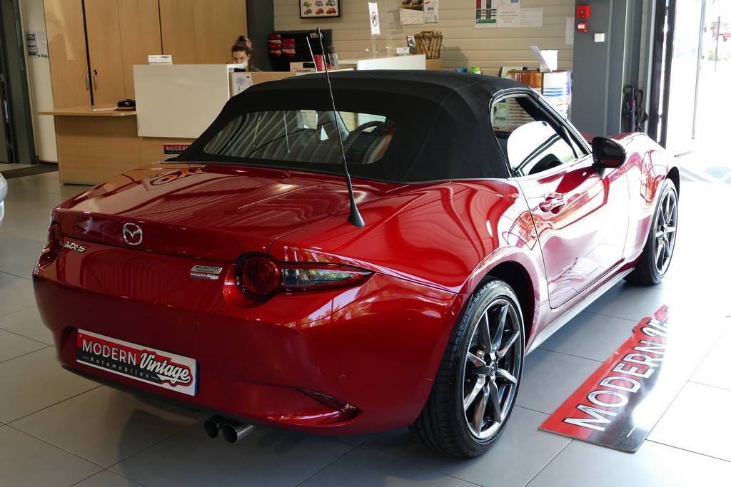 Mazda MX-5 Roadster ND 2.0 160 Selection Recaro 11