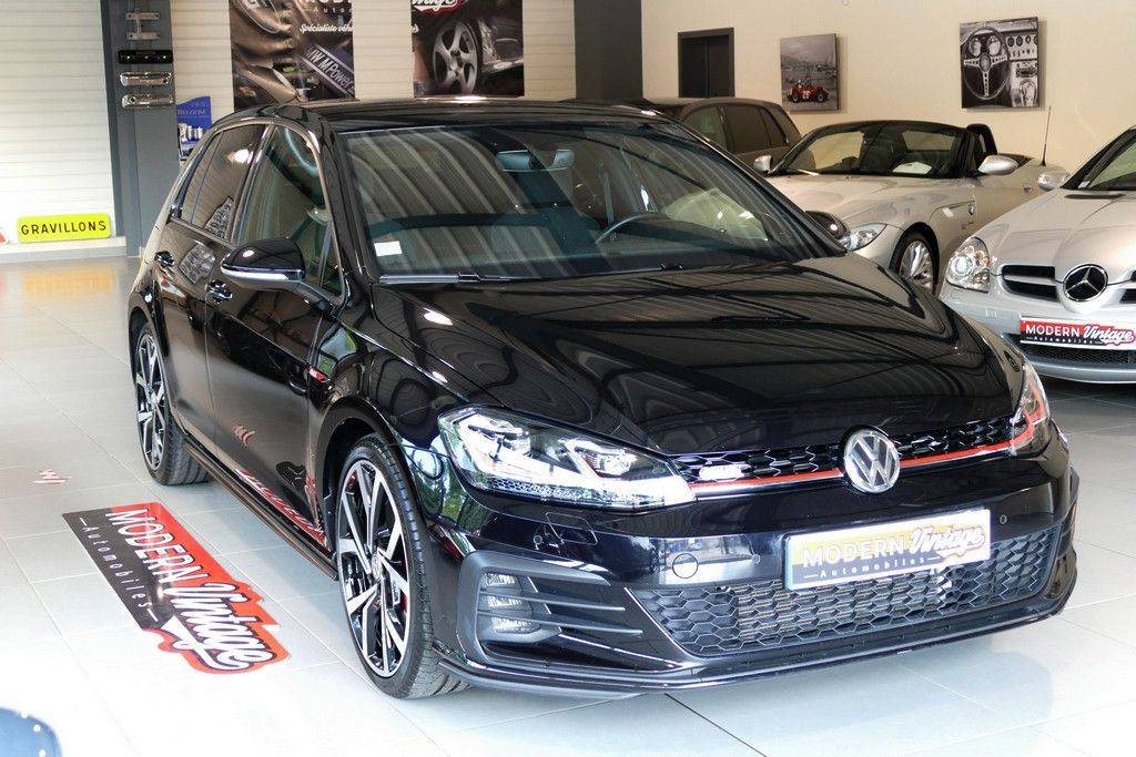 Volkswagen Golf VII GTI Performance 245 DSG Facelift 14