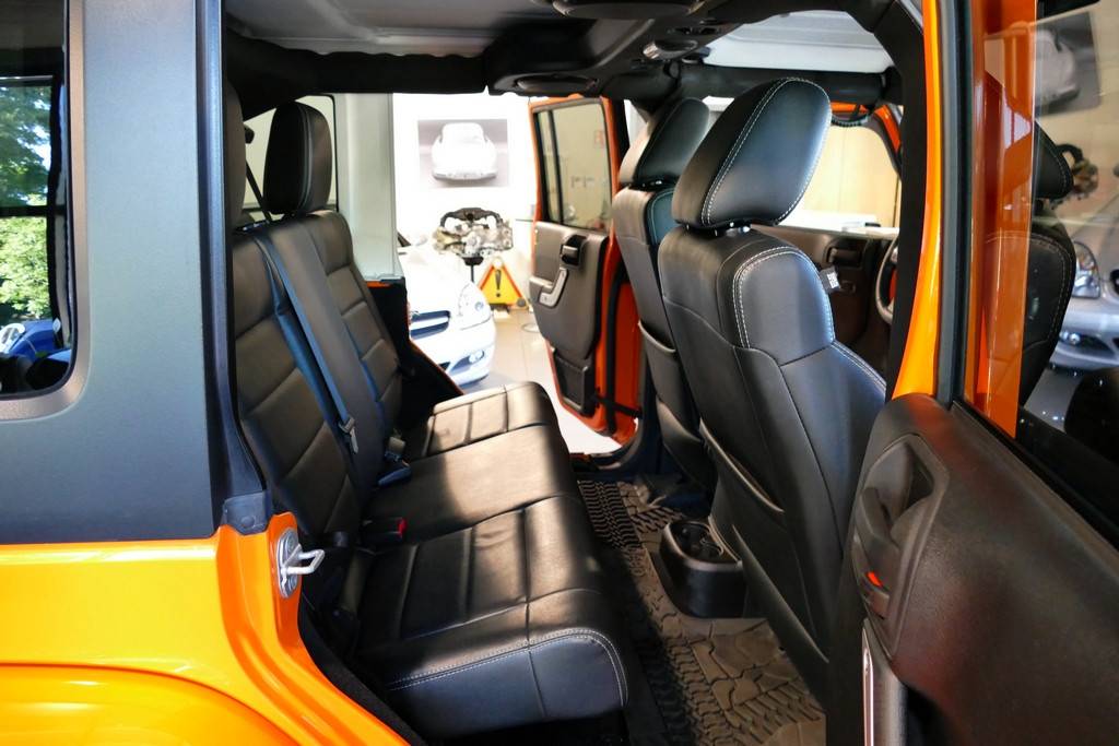 Jeep Wrangler 2.8 CRD Unlimited 200cv Sahara Orange Crush! 4