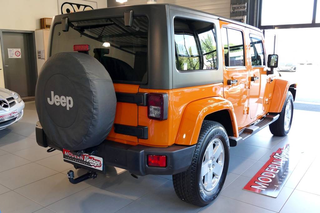 Jeep Wrangler 2.8 CRD Unlimited 200cv Sahara Orange Crush! 15