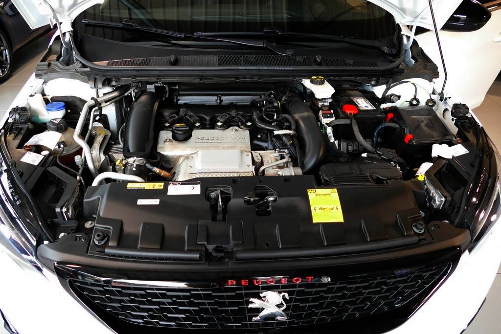 Peugeot 308 GTi 1.6 THP 272cv Facelift 16