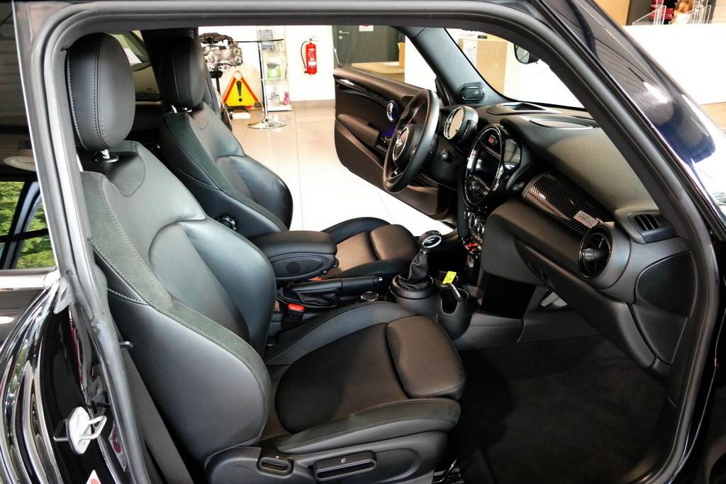 Mini Cooper S 211 John Cooper Works Edition 4