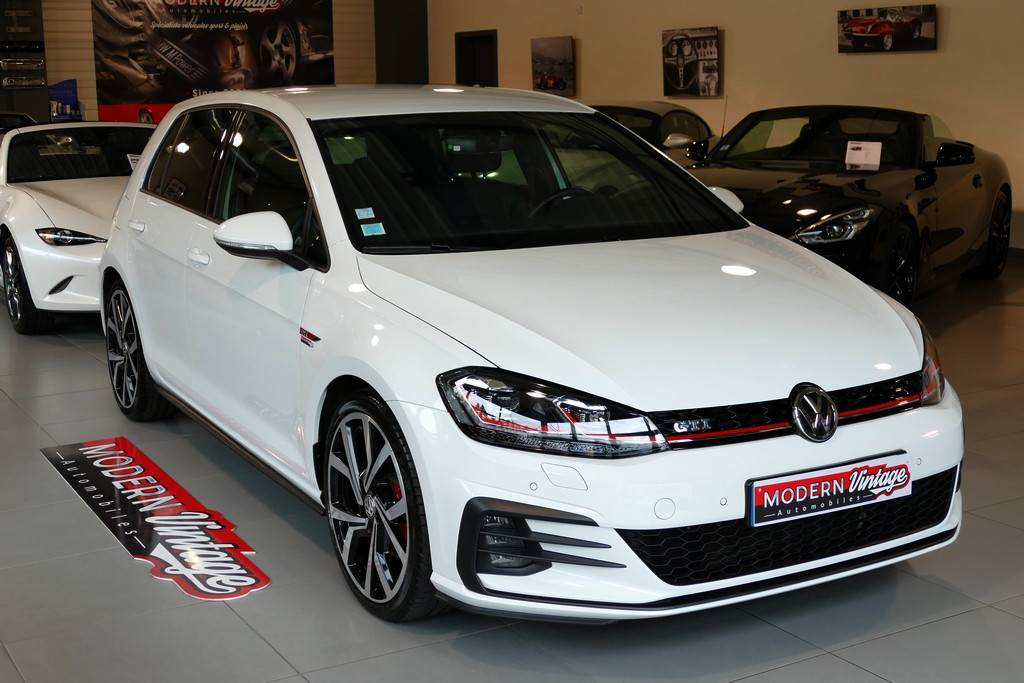 Volkswagen Golf VII GTI 230cv Facelift 15