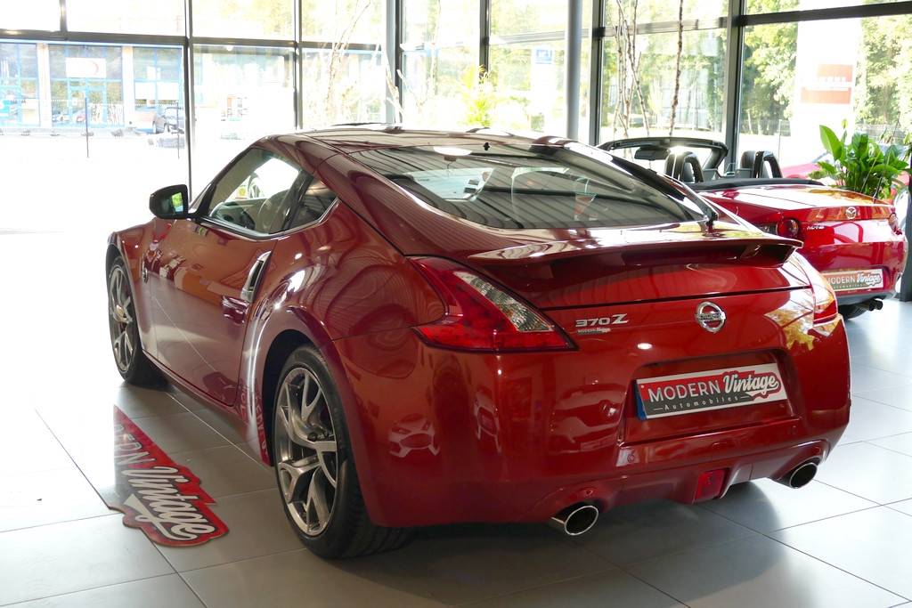 Nissan 370Z Coupe 3.7 V6 328cv Pack 14