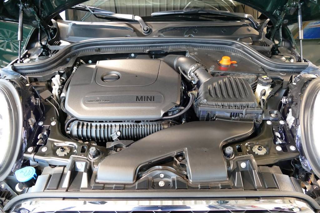 Mini Cooper John Cooper Works 231cv BVA8 17