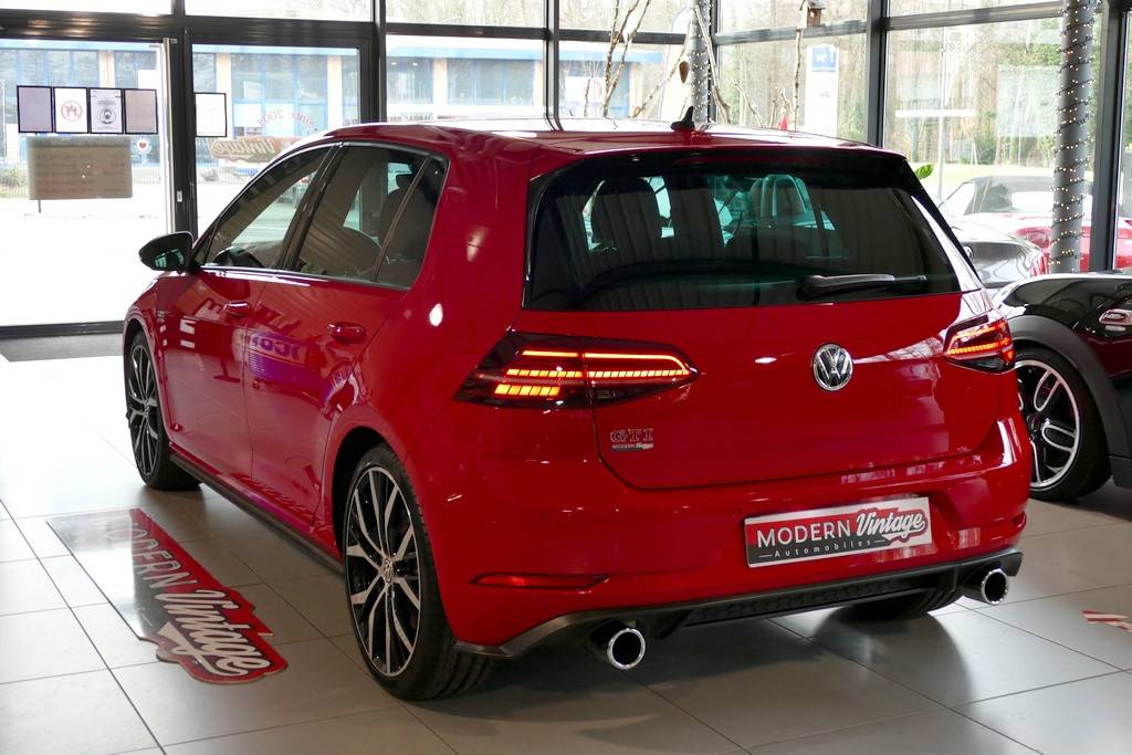 Volkswagen Golf VII GTI Performance 245 DSG Facelift 14