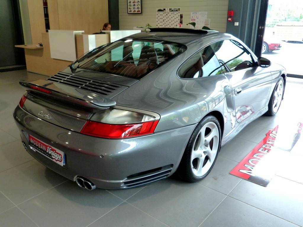 Porsche 911 996 Turbo 420cv 16