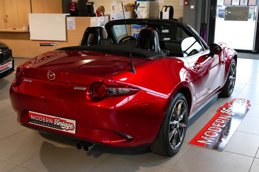 Mazda MX-5 Roadster ND 2.0 184 Selection Recaro 20