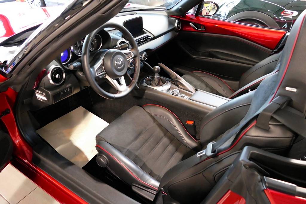 Mazda MX-5 Roadster ND 2.0 184 Selection Recaro 21