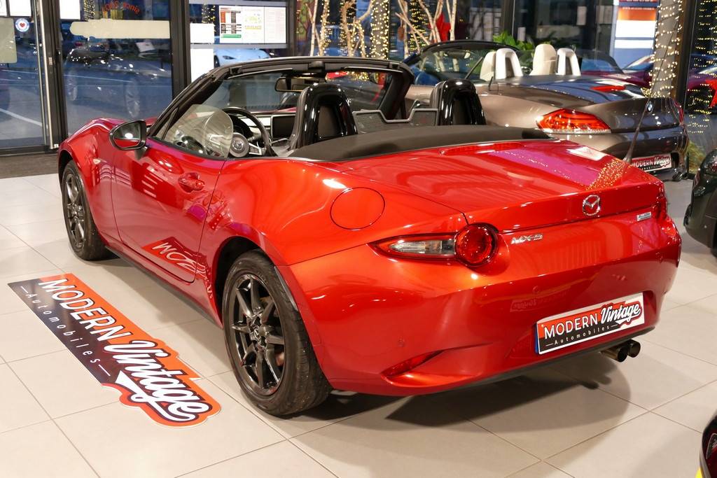 Mazda MX-5 Roadster ND 1.5 131cv Selection 8