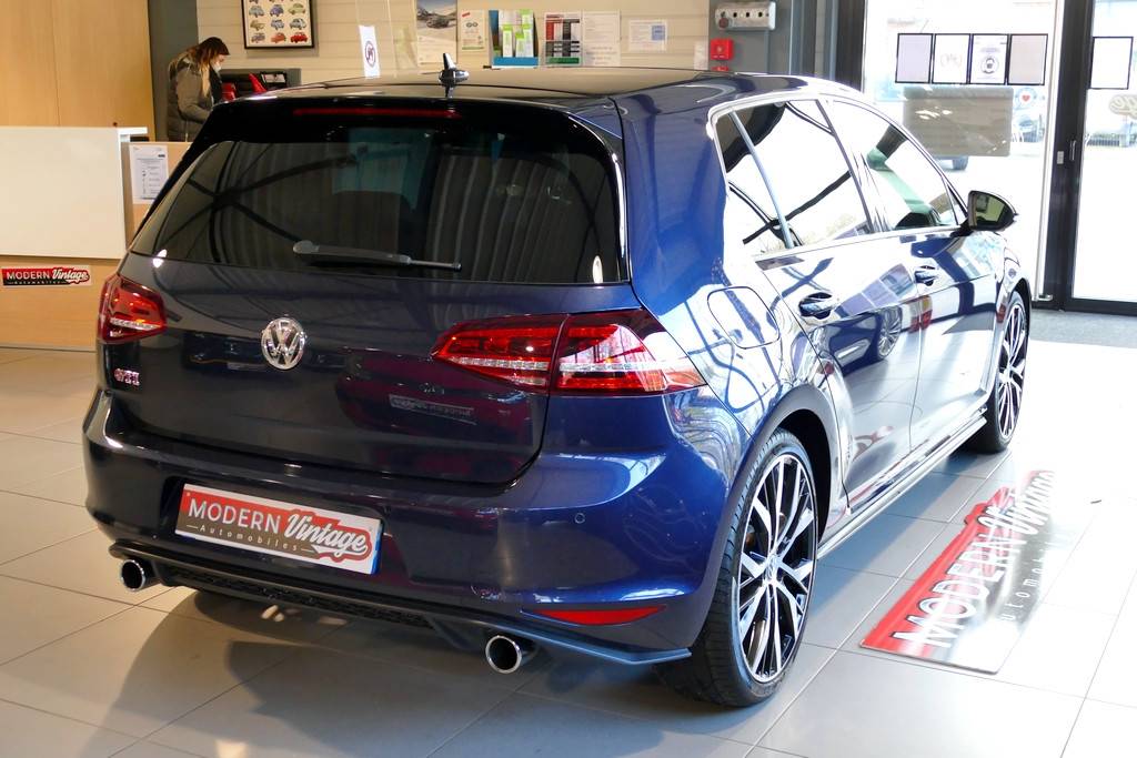 Volkswagen Golf VII GTI Performance 230cv DSG 15