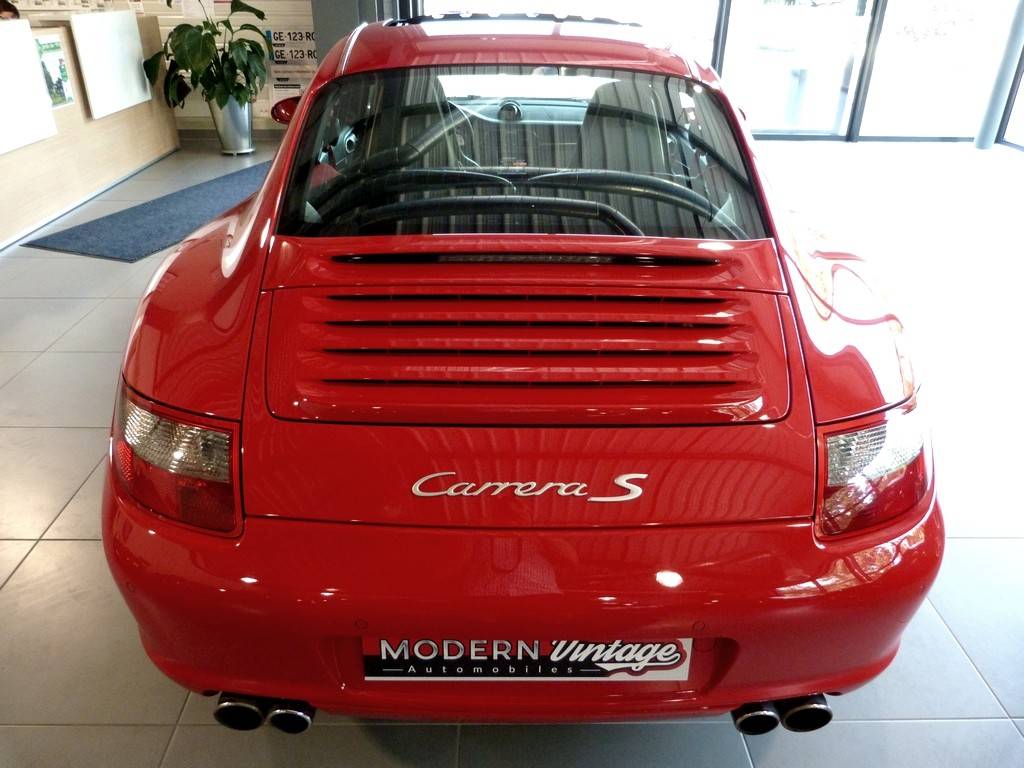 Porsche 911 997 Carrera S 355cv 17