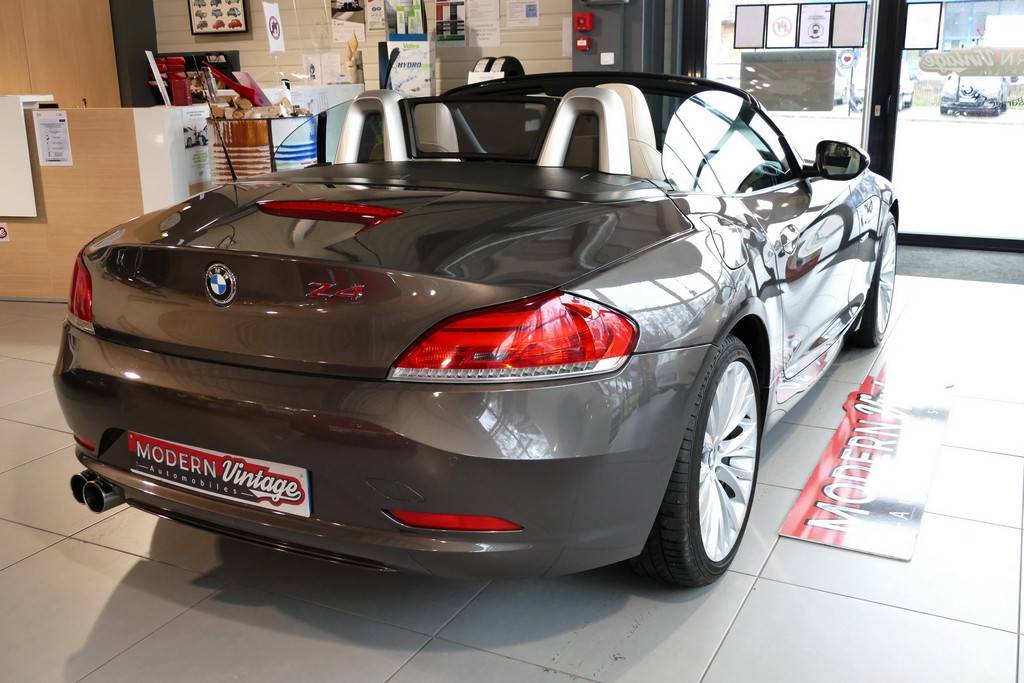 BMW Z4 Roadster sDrive 23i 204cv Design Pure White 5