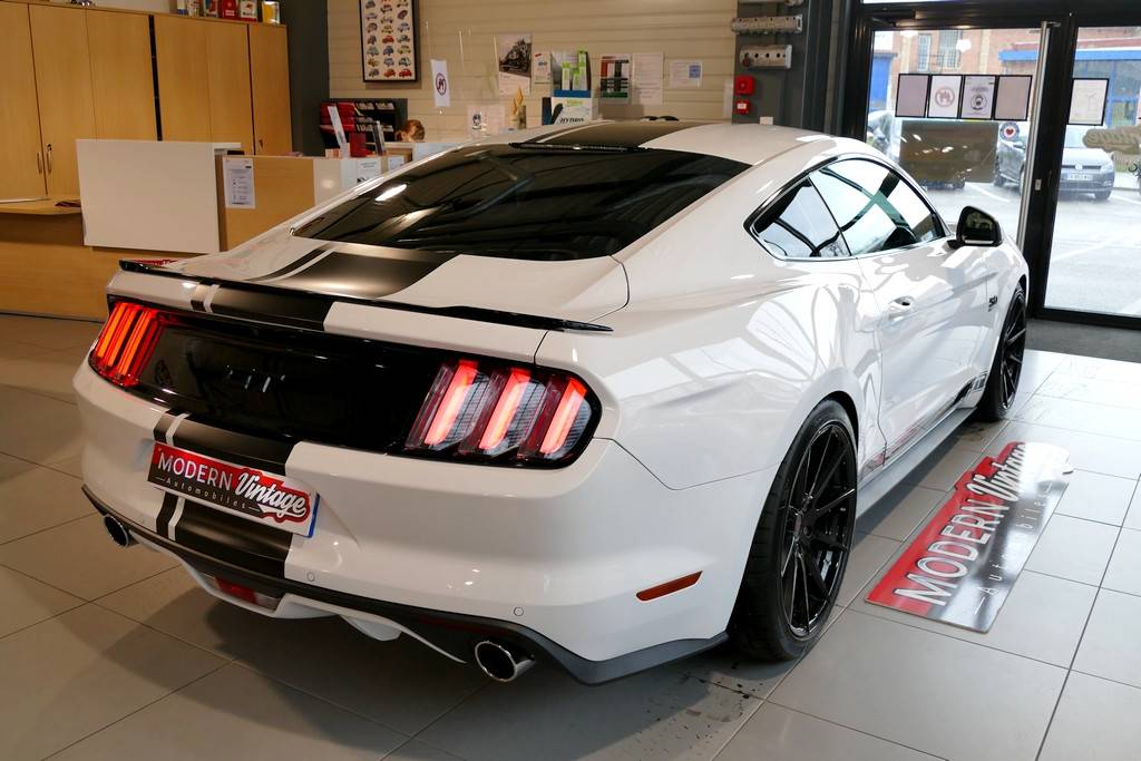 Ford Mustang Fastback vignette assurance voiture méga