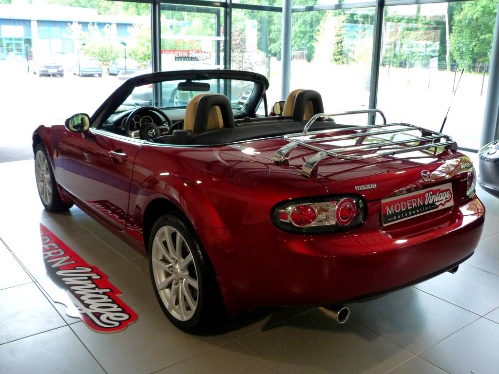 Mazda MX-5 2.0 160 Roadster Elegance 11