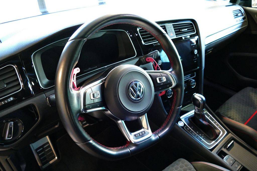 Volkswagen Golf VII GTI Performance 245 DSG Facelift 7