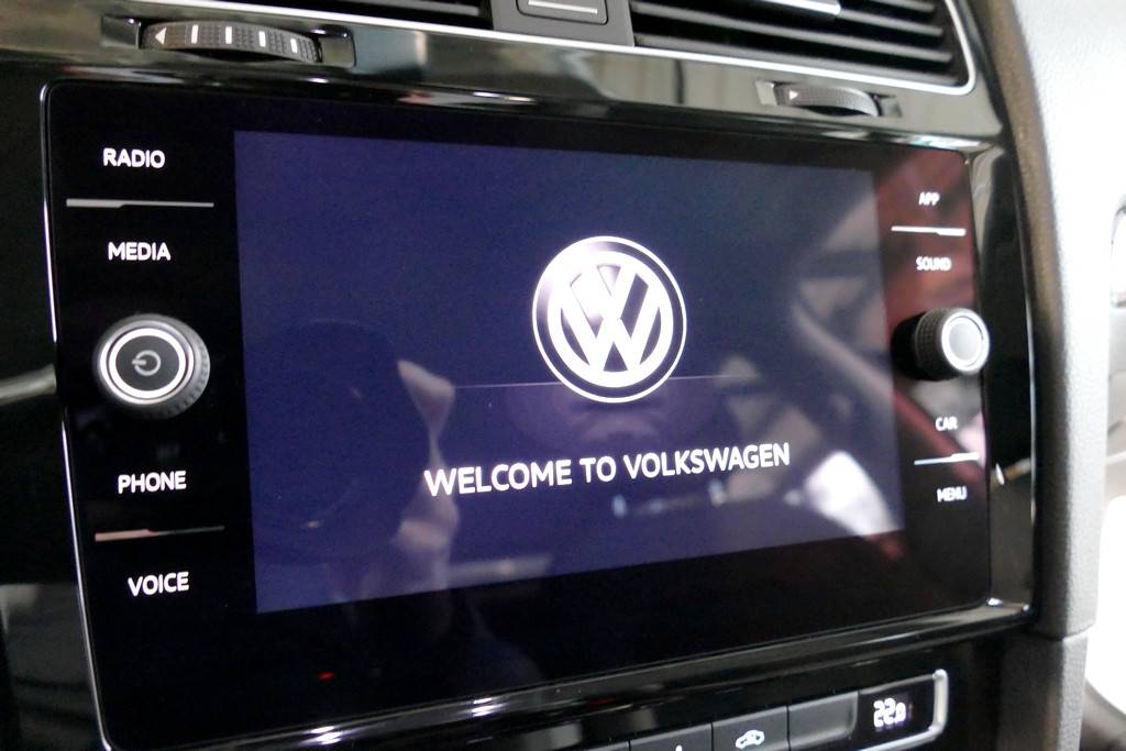 Volkswagen Golf VII 1.5 TSI EVO 150cv R-Line 10