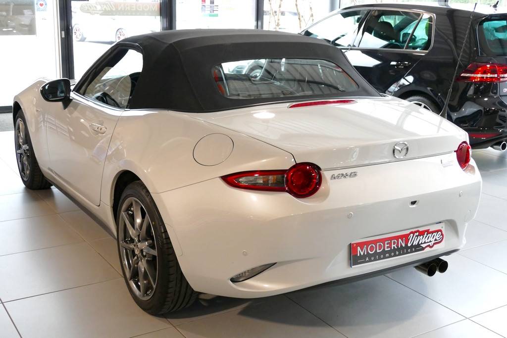 Mazda MX-5 Roadster ND 2.0 184 Selection Recaro 13