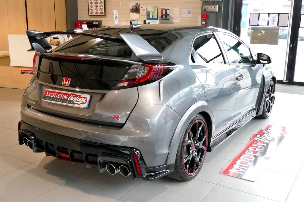 Honda Civic Type R GT 2.0 V-Tec Turbo 16