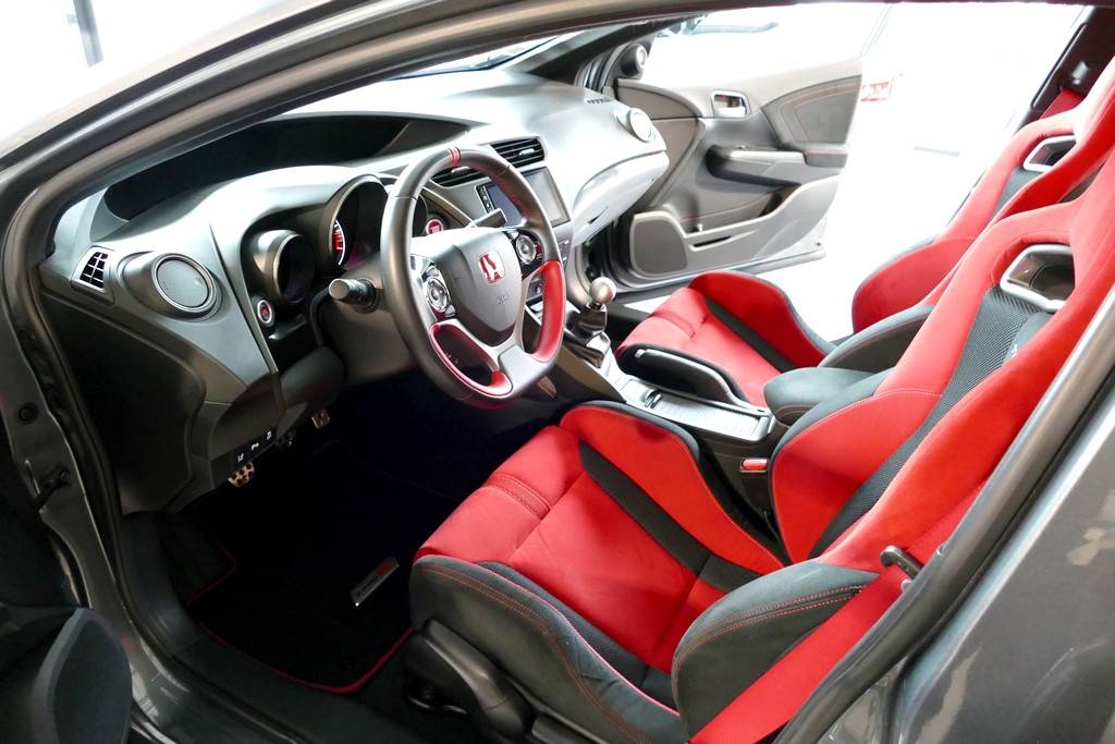 Honda Civic Type R GT 2.0 V-Tec Turbo 19