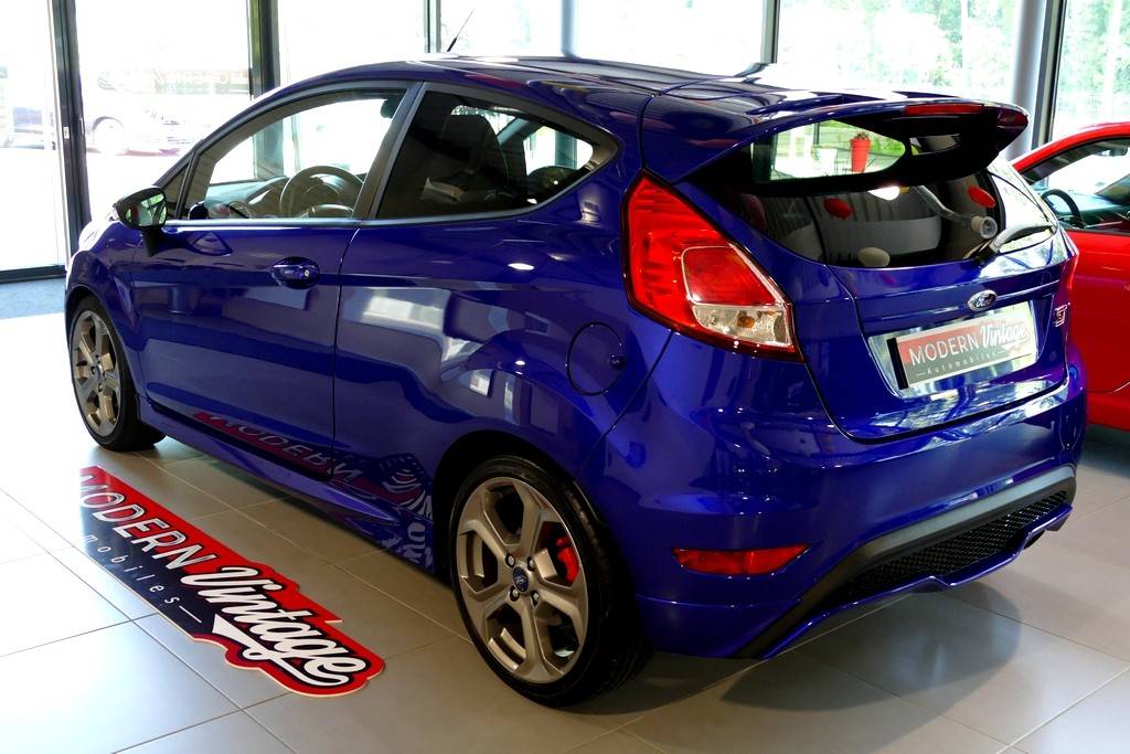 Ford Fiesta ST 1.6 Ecoboost 182cv Performance 13