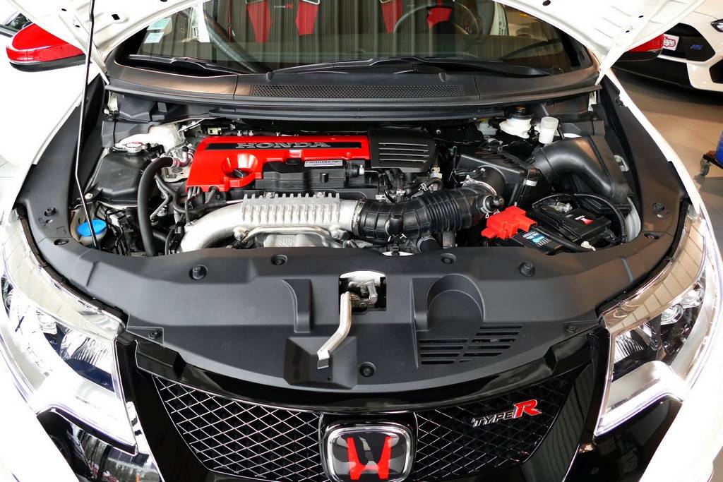 Honda Civic Type R GT 2.0 V-Tec Turbo 15
