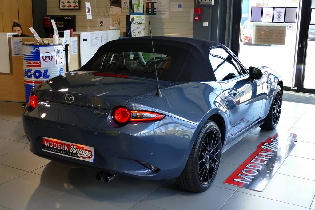 Mazda MX-5 Roadster ND 2.0 184cv Edition 100 16