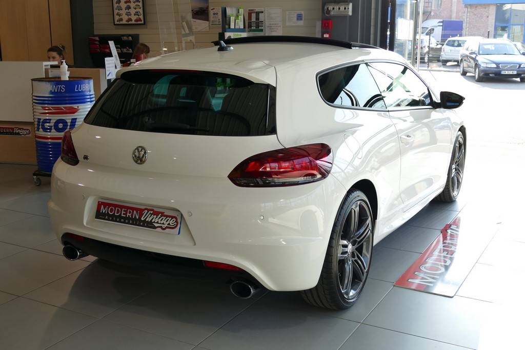 Volkswagen Scirocco R 2.0 TSI 265cv DSG6 16