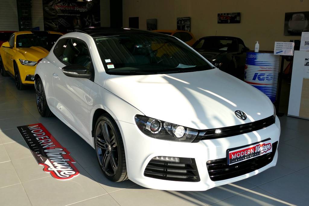 Volkswagen Scirocco R 2.0 TSI 265cv DSG6 17