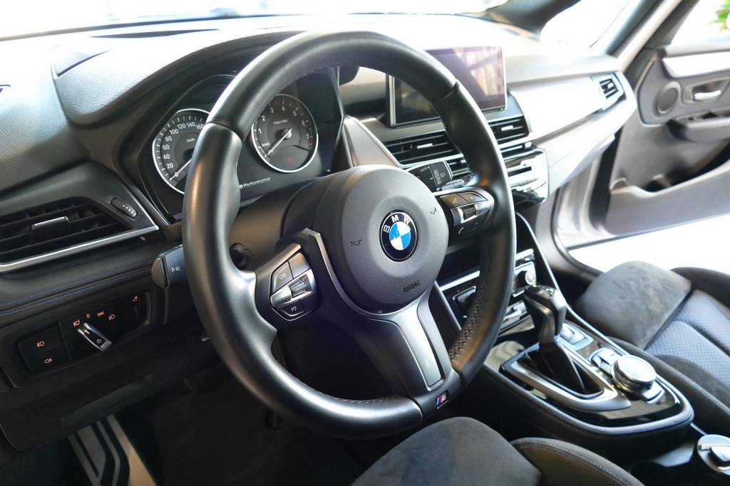 BMW 220i Active Tourer 190cv M Sport BVA8 6