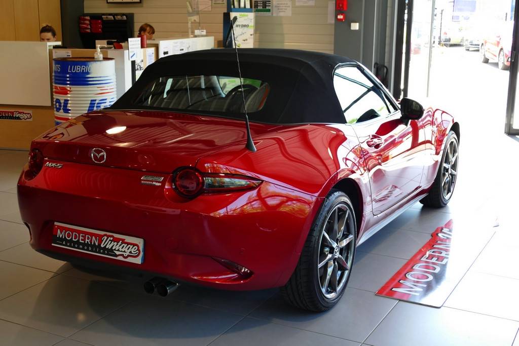 Mazda MX-5 Roadster ND 2.0 160cv Pack Sport Recaro 11