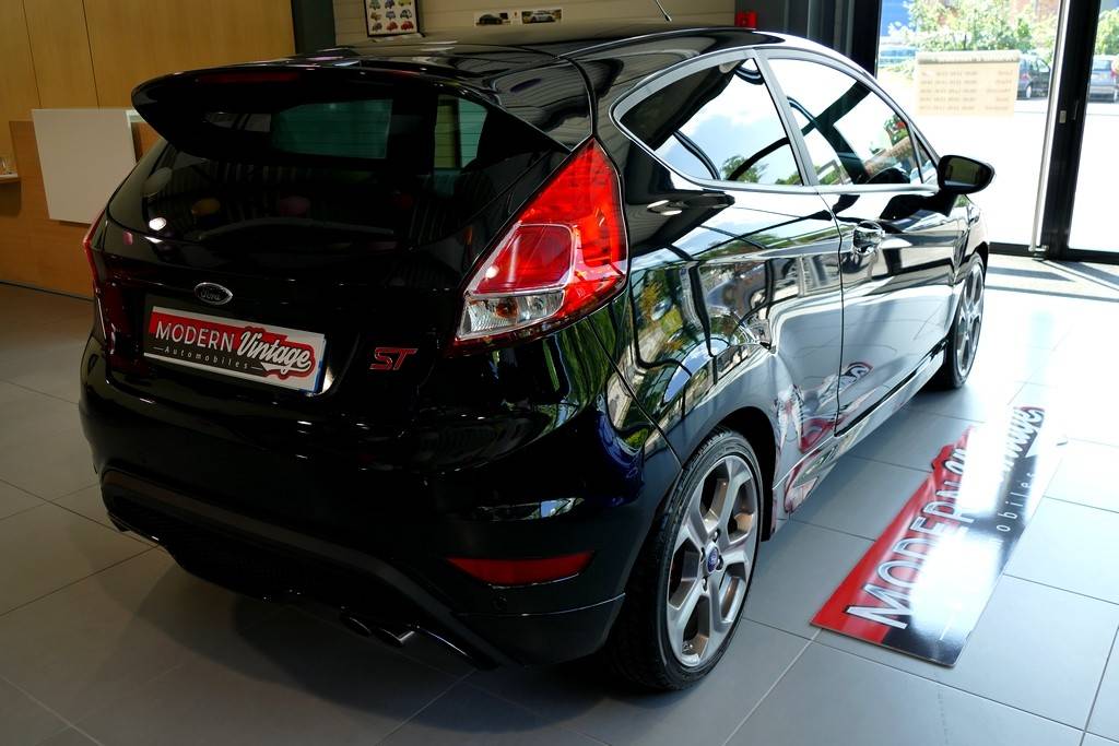 Ford Fiesta ST 1.6 Ecoboost 182cv Performance 14