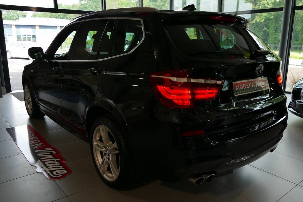 BMW X3 xDrive 30d 258cv Sport Design 12